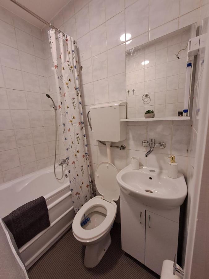 Sweet Apartment Subotica Bagian luar foto